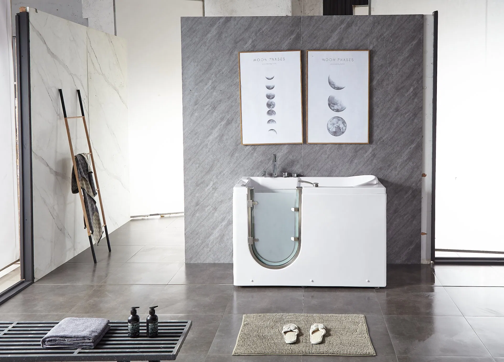 Переносная ванна с гидромассажем и дверцей для пожилых