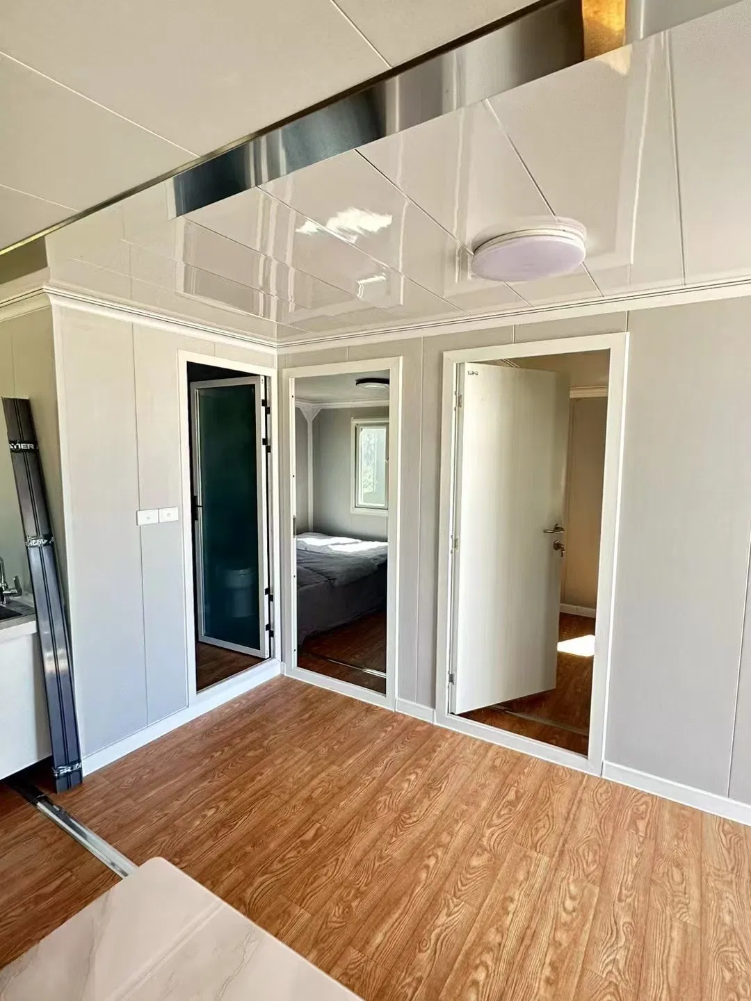 China Made Popular 40FT Extendable Container Home with Luxury Spacious Bedroom