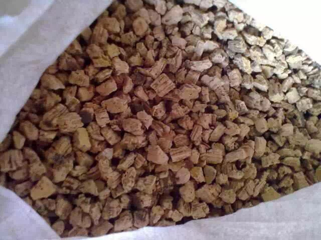 Granulated Cork Eco Friendly Aggregate for Port Construction and Insulation