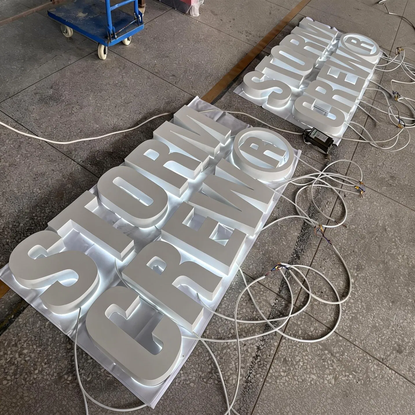 Personalized LED Box Letter Sign for Brand Logo and Advertising