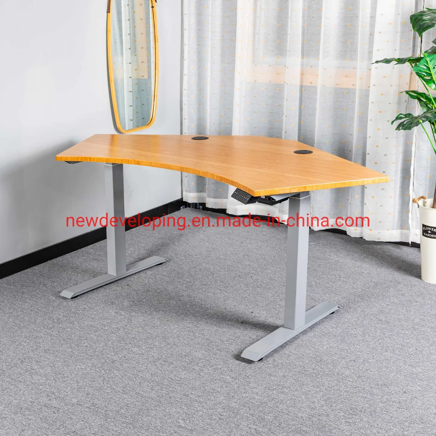 Versatile Commercial Sit-Stand Computer Table for Modern Workspaces