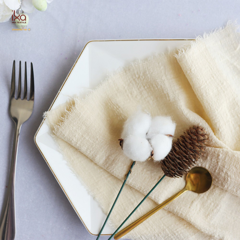 Green Beige Terracotta Wedding Restaurant Dinner Wholesale Custom Thin Detail Raw Edge 100% Cotton Gauze Cloth Napkins for Kitchen