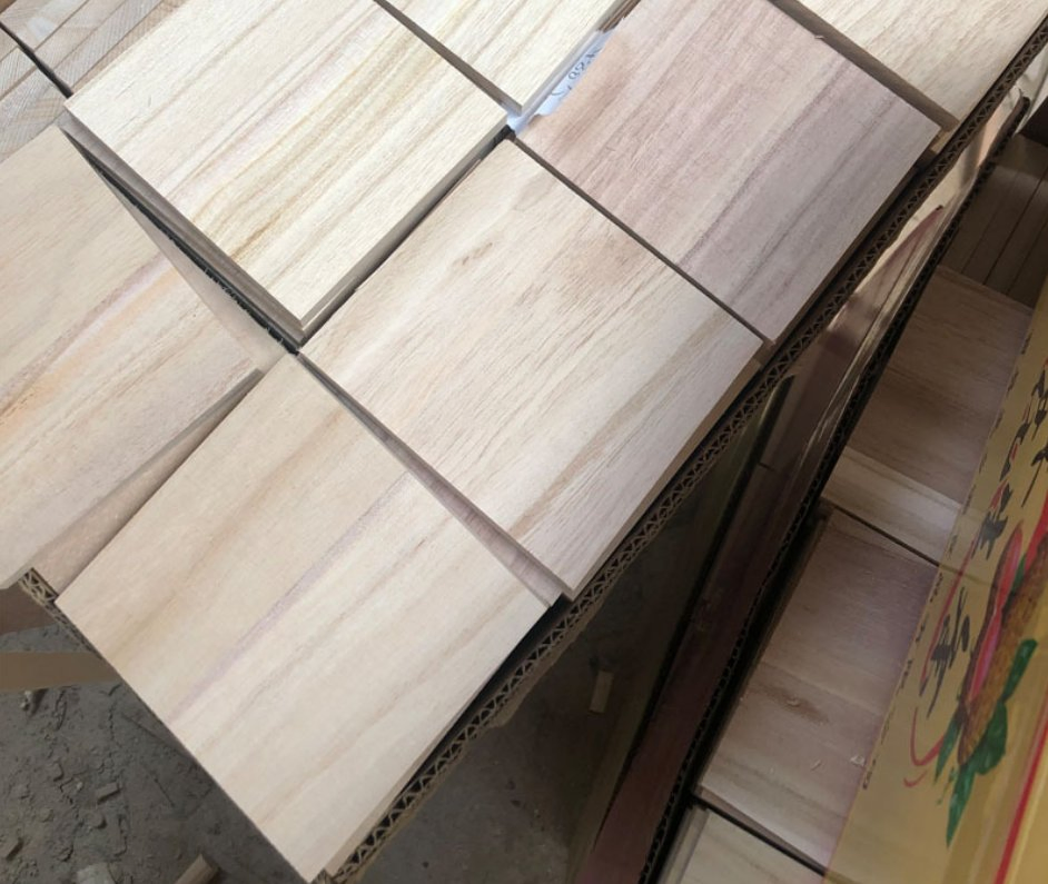 Manufacturers Direct Sales of Taekwondo Breaking Board a Large Number of Wholesale Taekwondo Board Karate Show with Wood Breaking Board