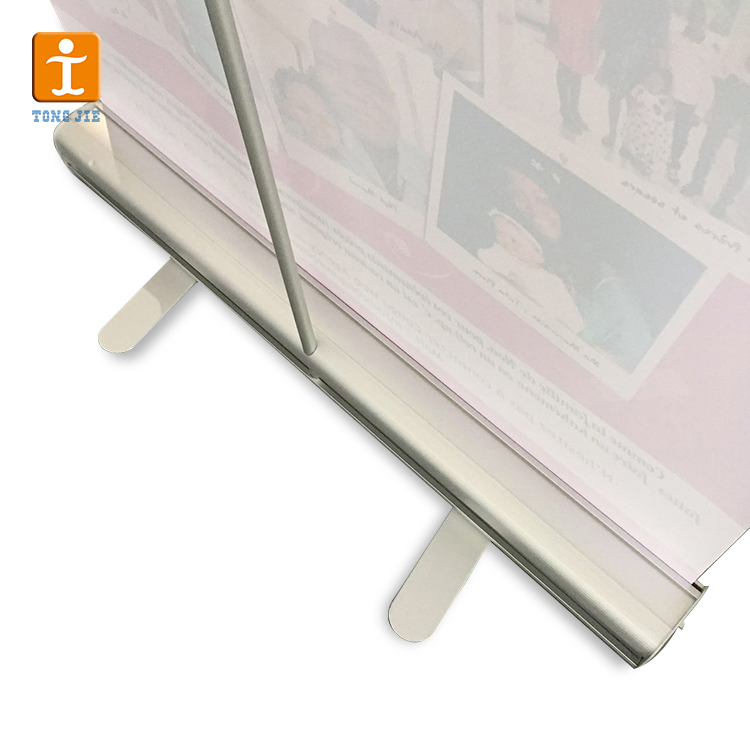 Small Roll up Banner Stand