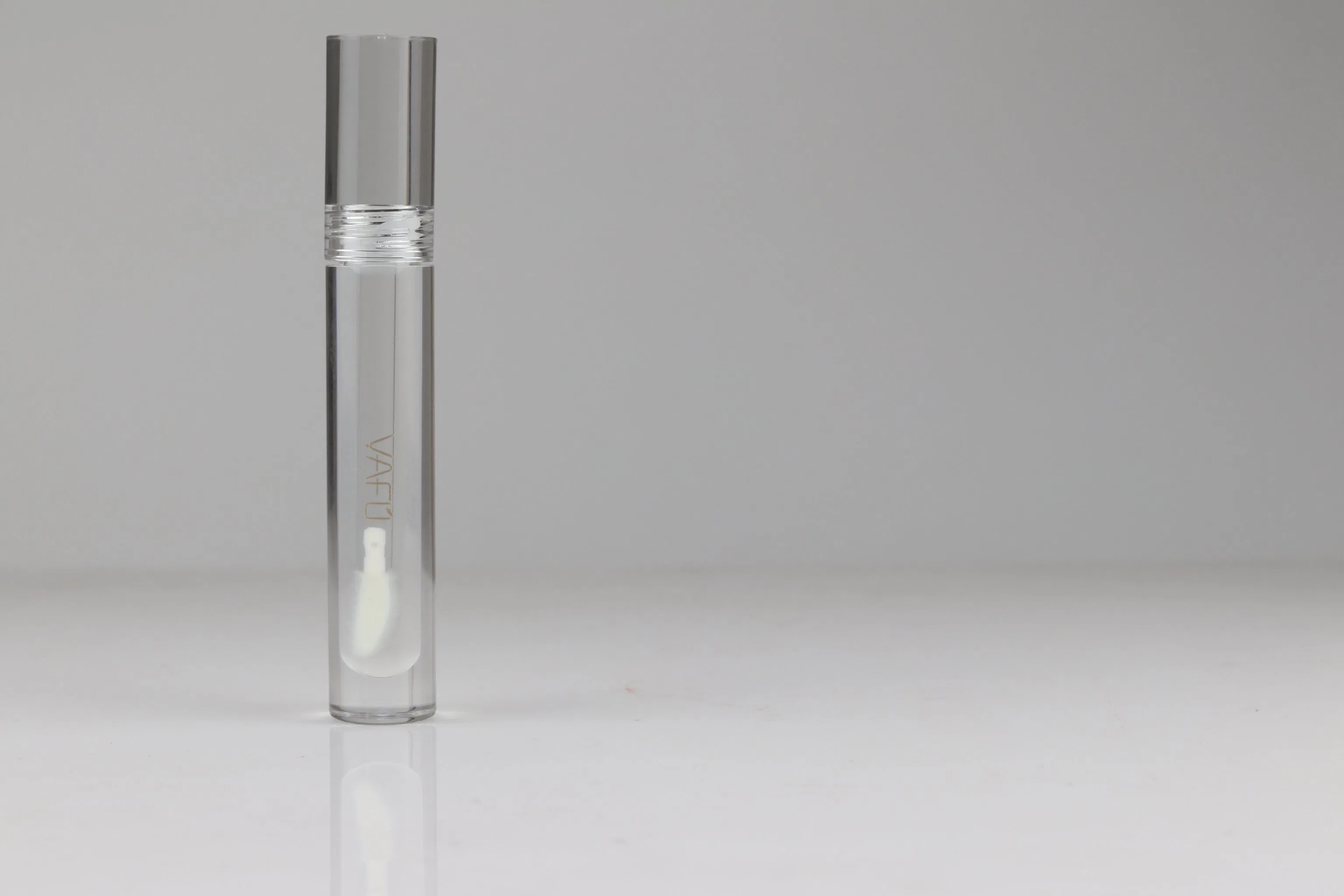 Premium Lip Plumping Oil for Fuller, Hydrated Lips
