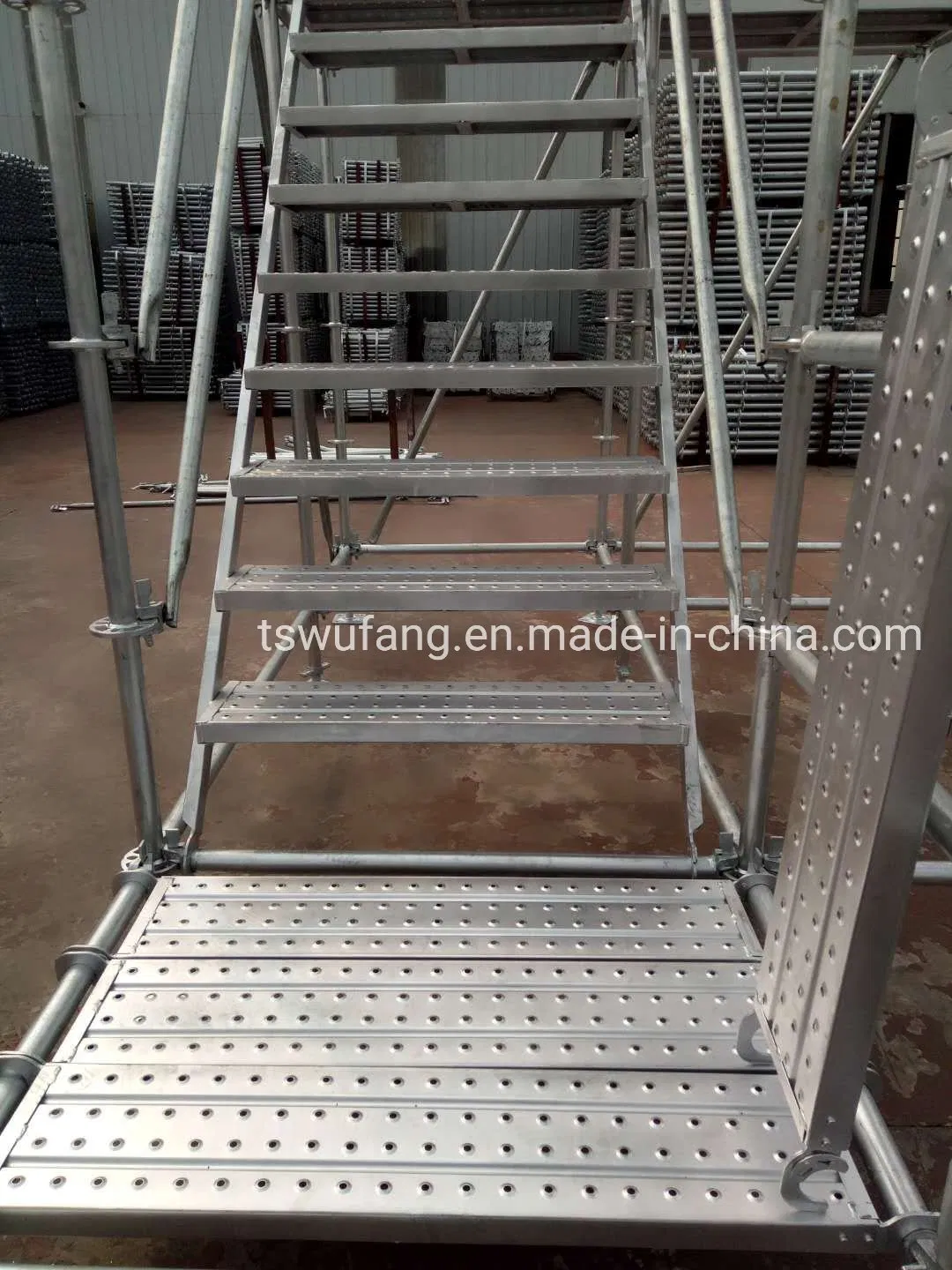 Ringlock Scaffolding System Stair Case Hot DIP Galvanized Step Ladder with Handrail