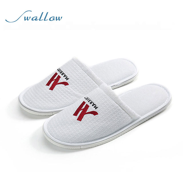 China Hotel Slipper Manufacturers and Suppliers - Wholesale Hotel Slipper - Swallow