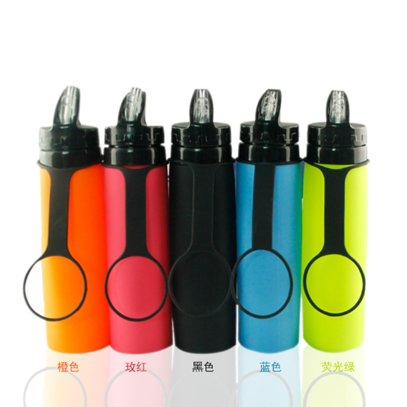 Складная силиконовая бутылка для воды 600 мл