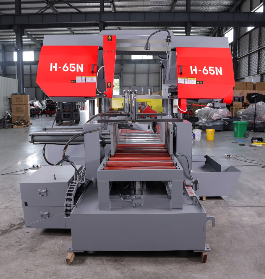 Ленточная пила по металлу двухколонная автоматическая