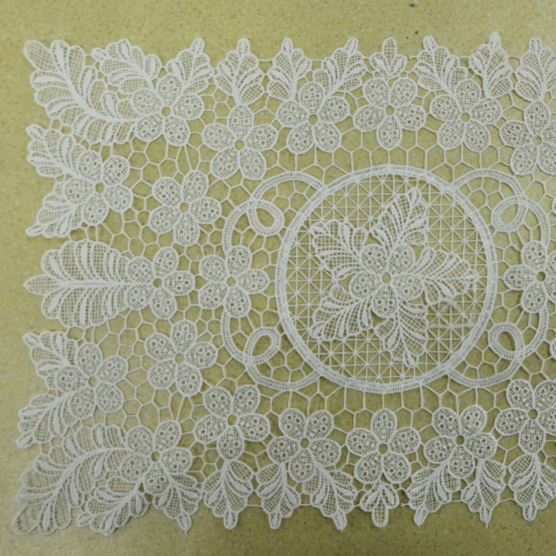Classic Hollow Lace Embroidered Fabric Coaster Tablecloth Plate Mat Heat Insulation Napkin Decorative Props Elegant Embroidery