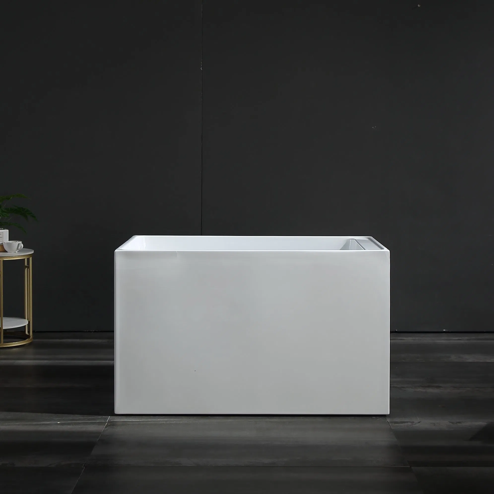 Детская акриловая ванночка для купания и плавания