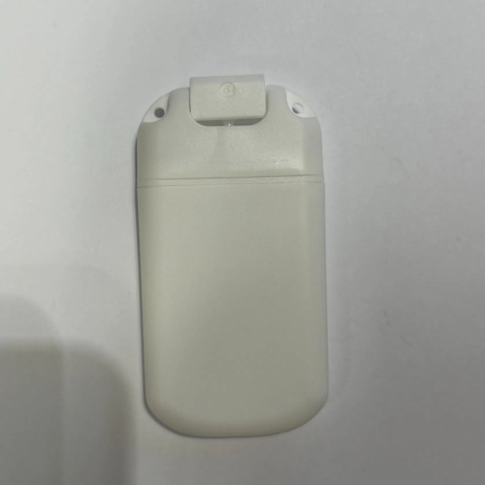 Wholesale Pocket Perfume Bottle Card Hand Sanitizer Spray Bottle 15ml