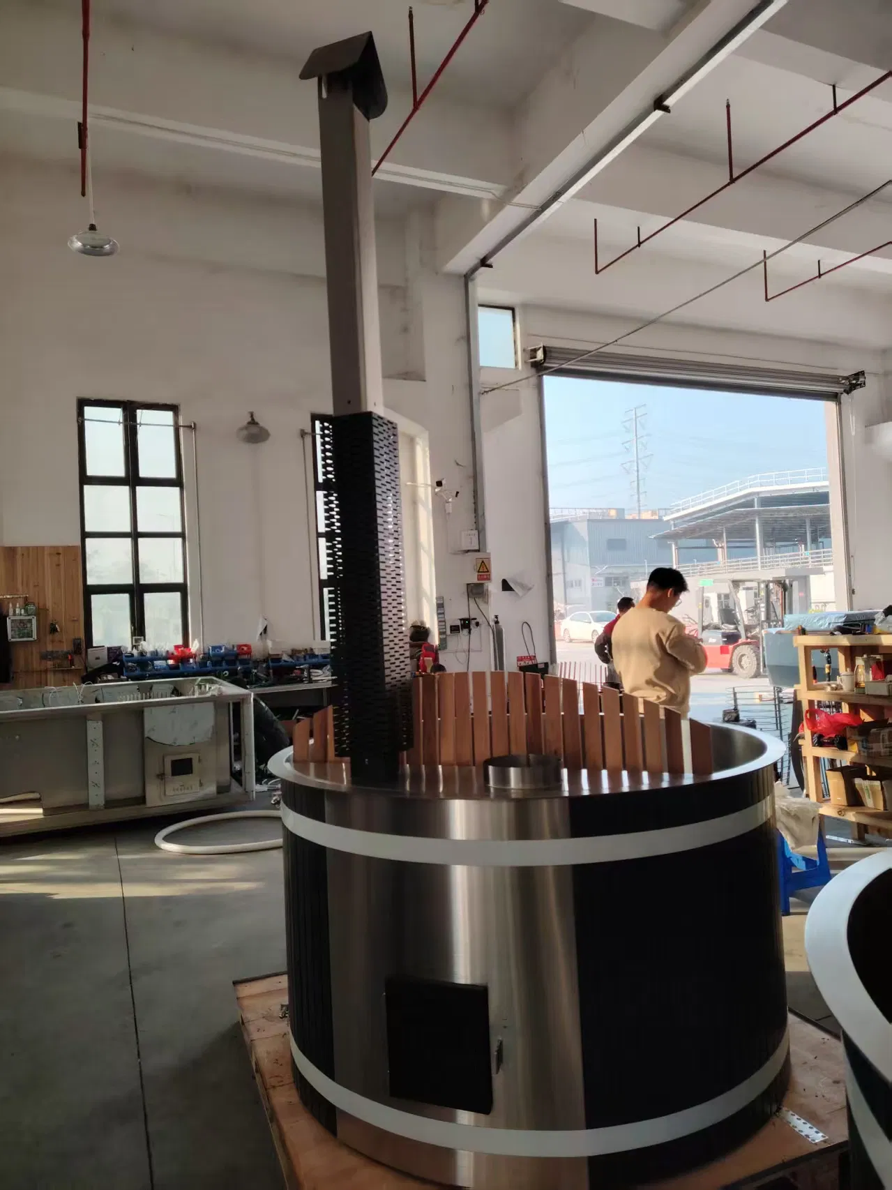 Outdoor SPA Hot Tub Portable Massage Wood Fired Stove Hot Tub SPA Wood Fired Hot Bathtub for Villa Relax