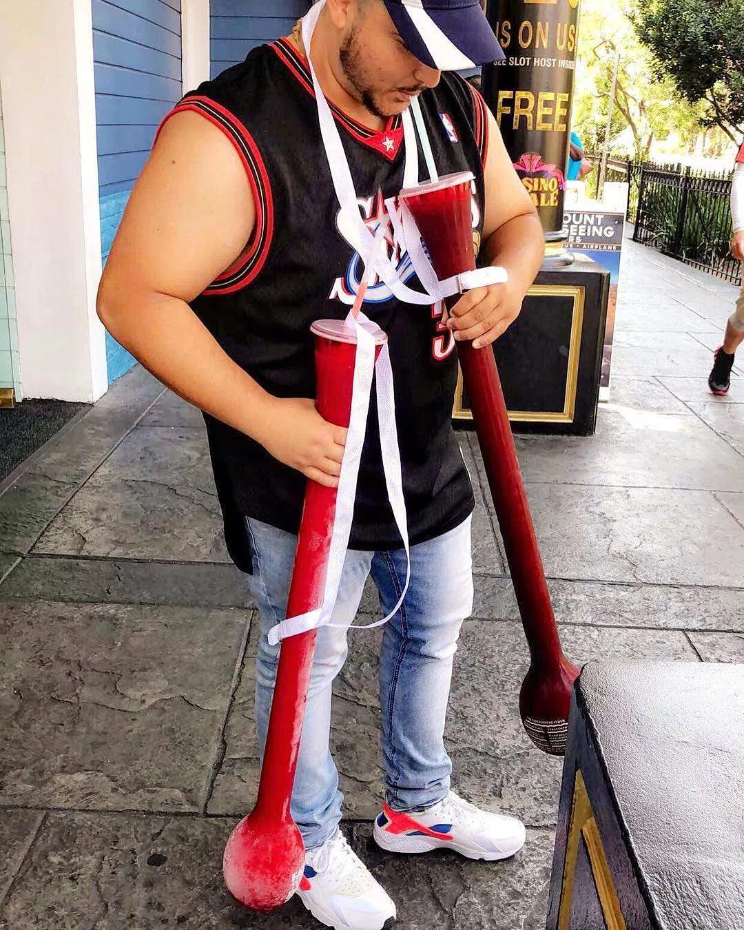 Пластиковая чашка для коктейлей 100oz с крышкой