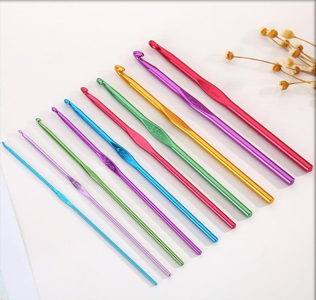 Wholesale 2.0 to 8.0mm Colorful Ergonomic Handle Aluminum Crochet Hook Set for Arthritic Hands