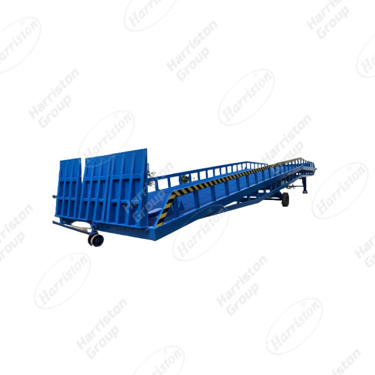 Loading Platform Equipment Boarding Bridge for Sale