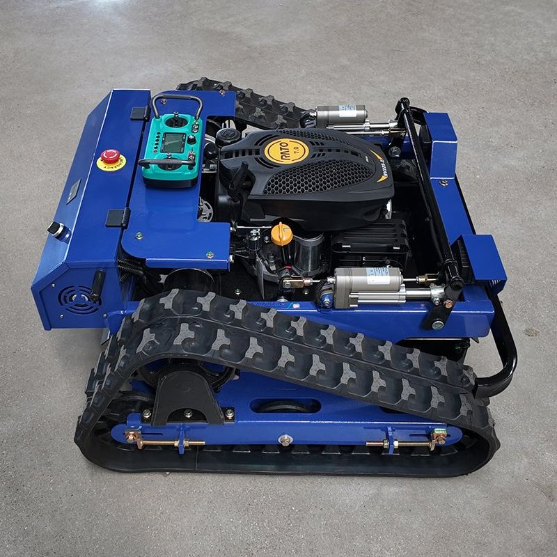 Робот-газонокосилка с GPS и пультом ДУ