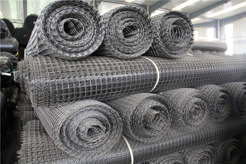PP Biaxial Geogrid Plastics Biaxial Geogrid PP Triangle Geogrid for Soil Reinforcement