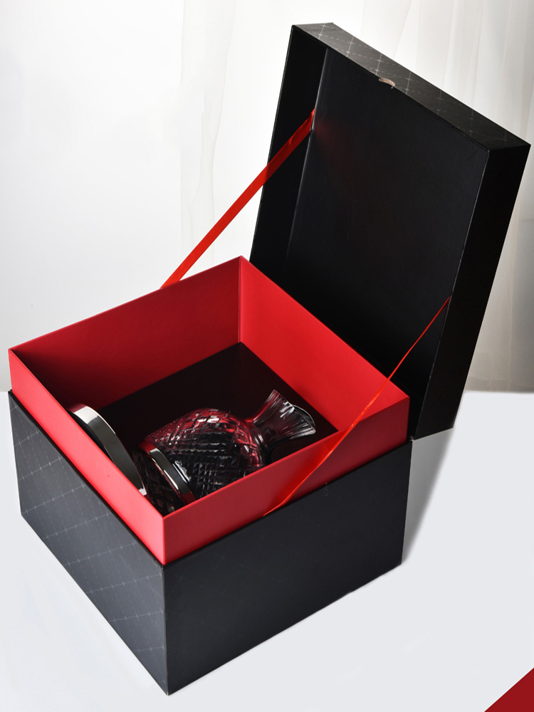 Crystal Glass Wine Measuring Pitcher Decanter Glass Wine Decanter with Gift Box