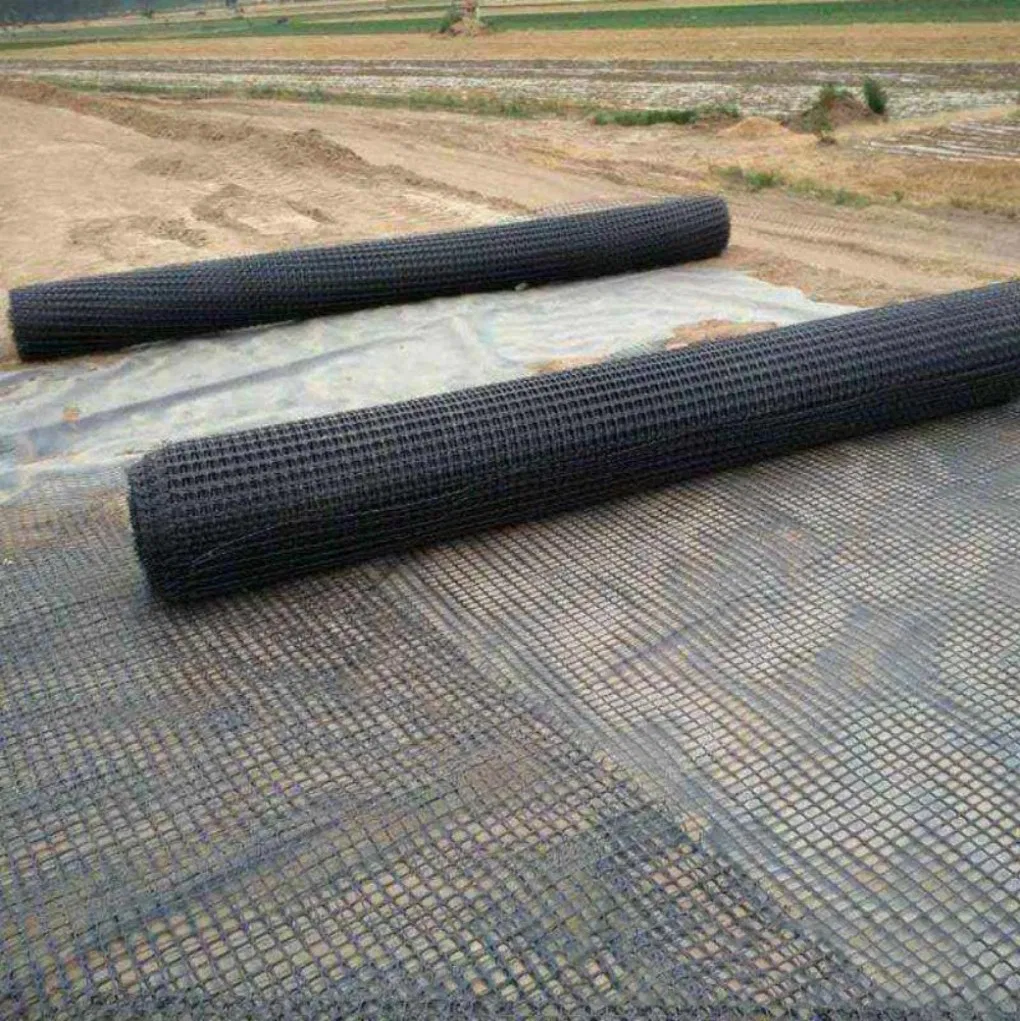 PP Biaxial Geogrid 3030 Black CE Certified Civil Engineering Construction Highway Use 30kN Tensile Strength 50m Length