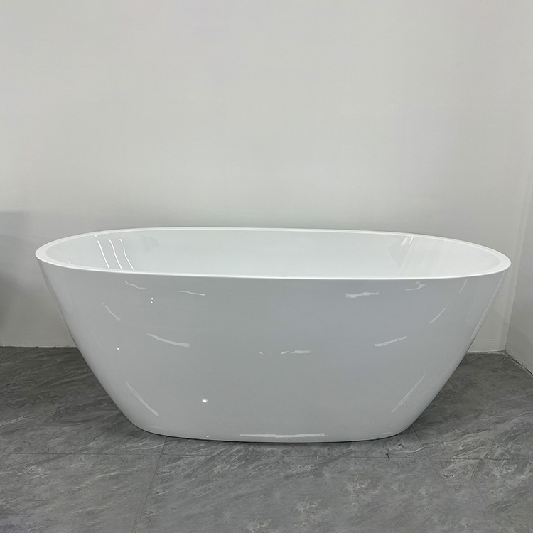 Акриловая ванна белая отдельностоящая