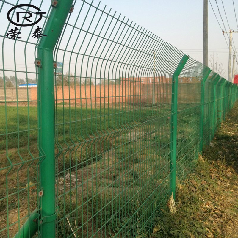 Welded Bilateral Wire Mesh Fence Double Wire Fencing Low Cost for Highway