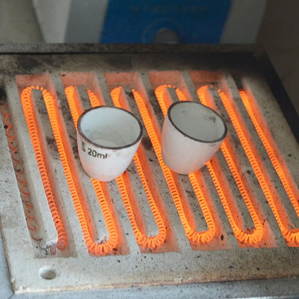 Versatile UV Absorber White Powder for Durable Plastic Solutions