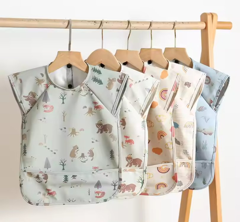 Waterproof PU Feeding Smock with Button Closure Short Sleeve Child Apron with Pocket