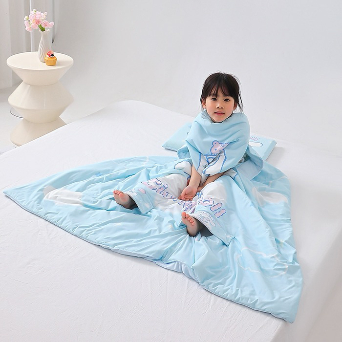 Soft Silk Anti-Kicking Quilt Perfect for Little Dreamers