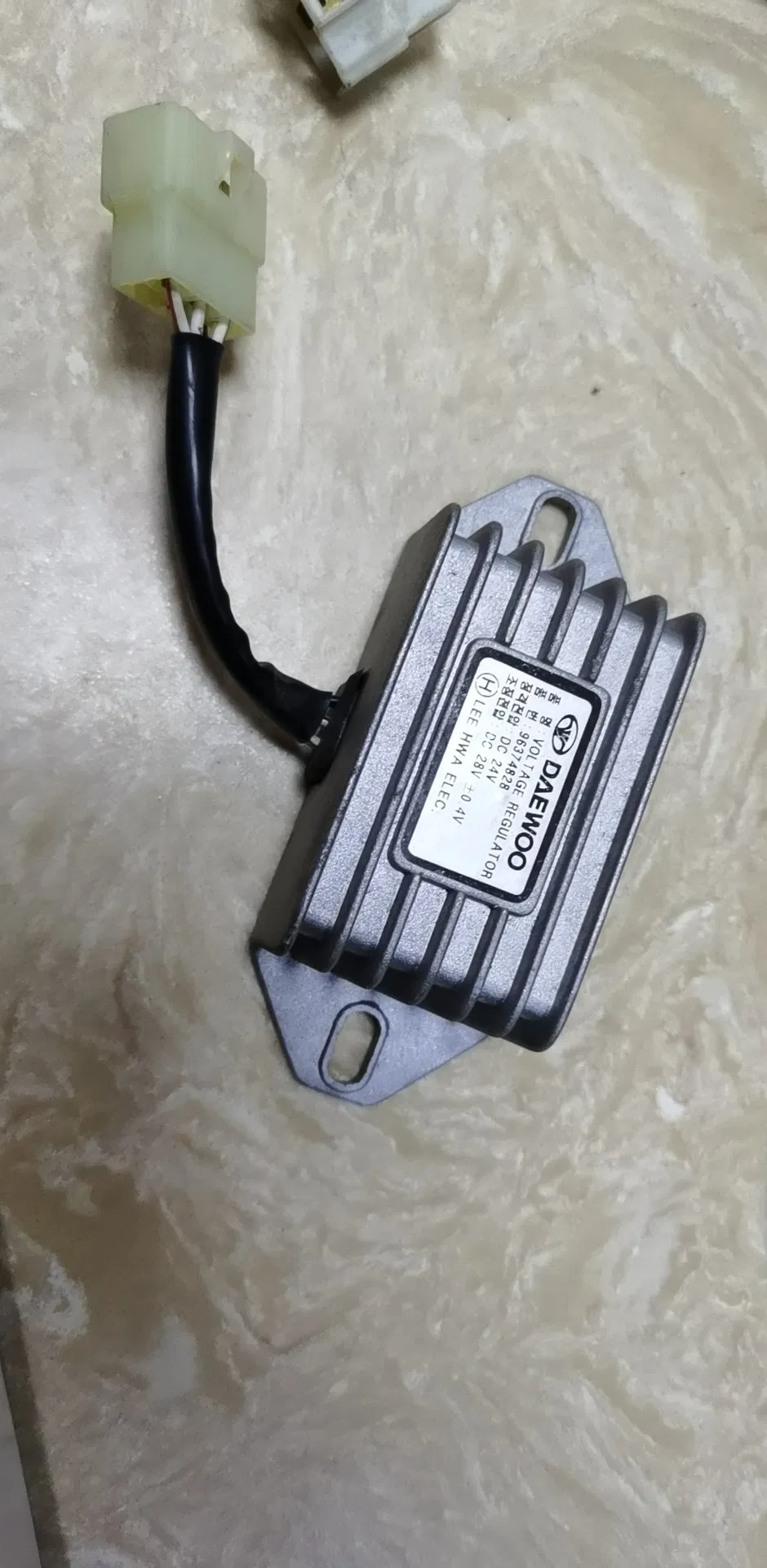 Контроллер моторчика стеклоочистителя Daewoo Bus 96703886