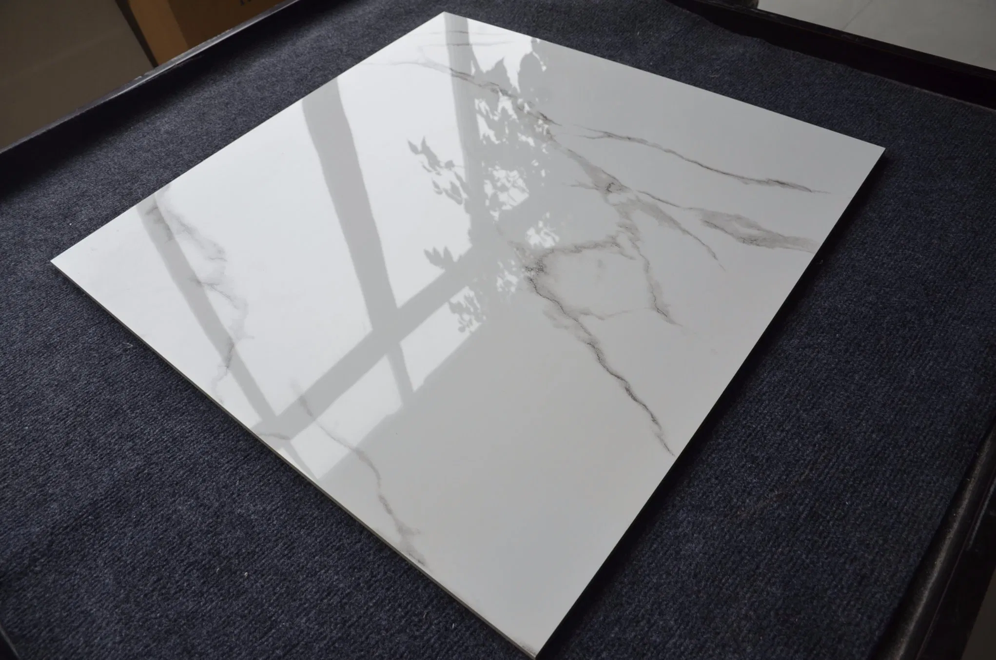 Плитка под белый мрамор 800x800 мм, Австралия