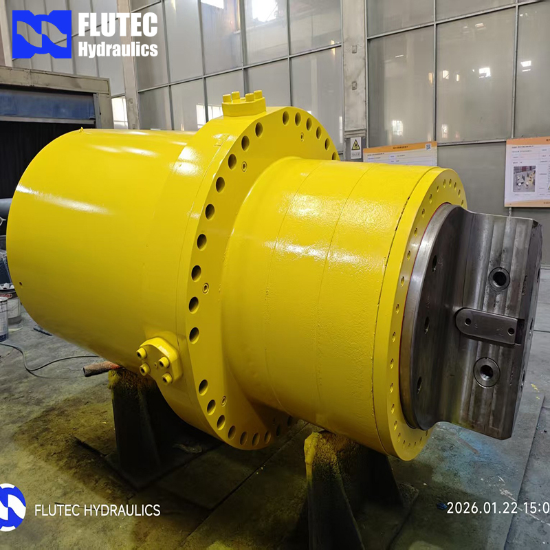 Гидравлический цилиндр одностороннего действия для гильотинных ножниц