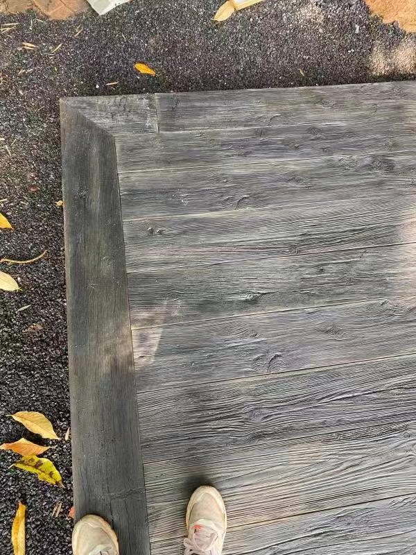 China Factory Outdoor Solid Composite Decking PU Composite Floor Decking Boards