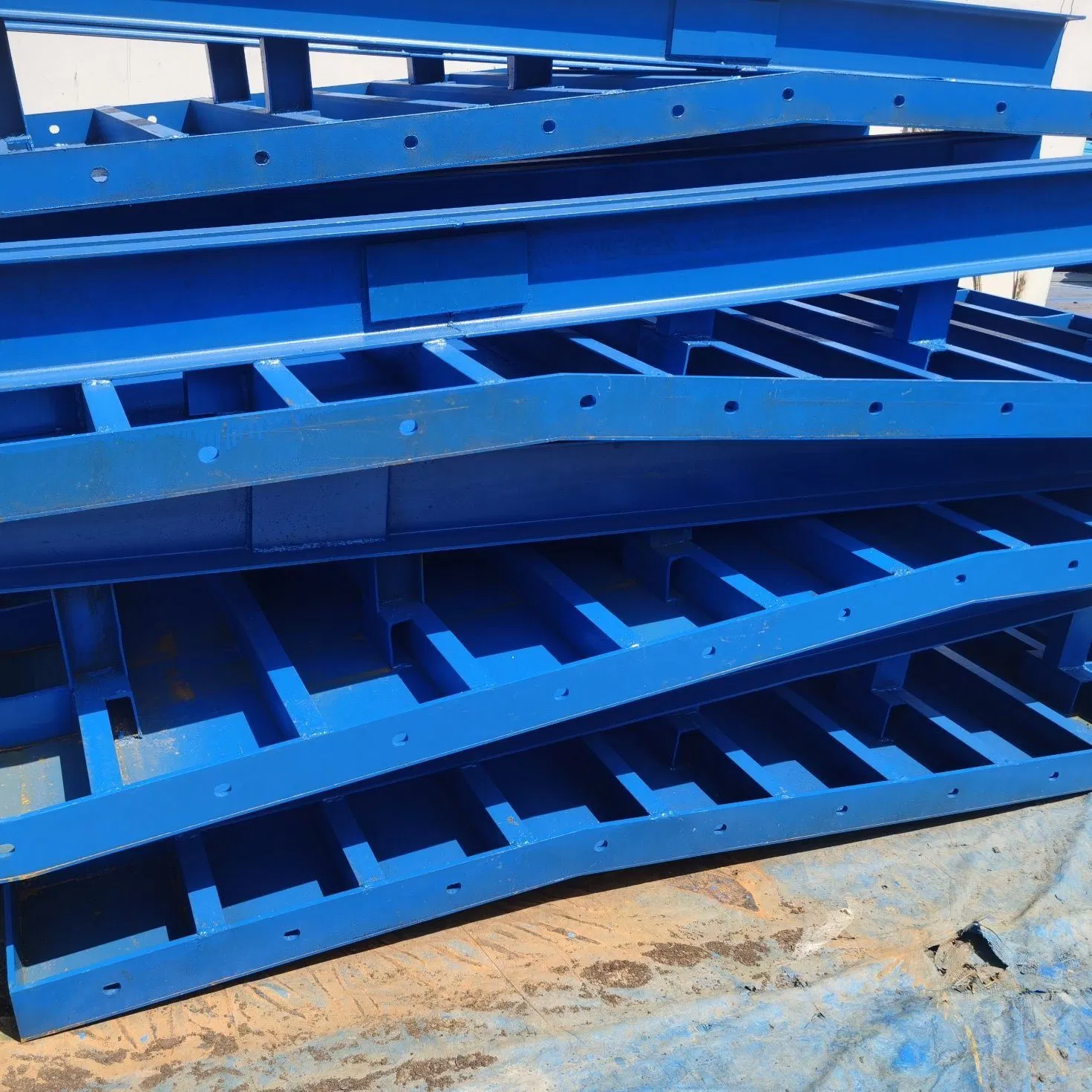 Simplified Construction for Highway Cast-in-Place Beam Formwork Concrete Formwork