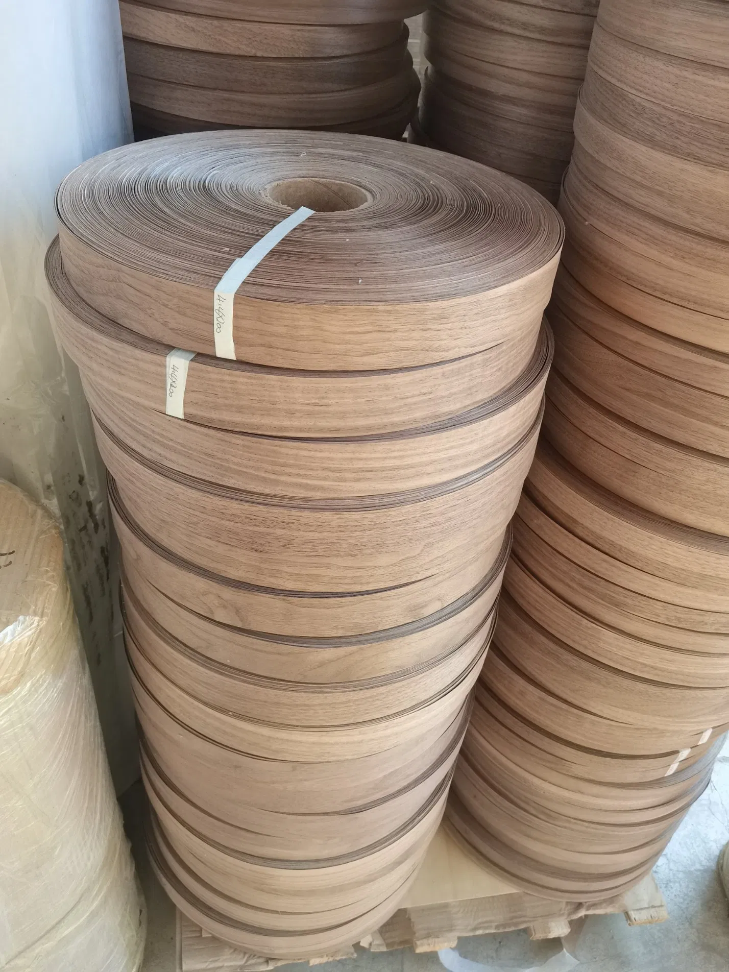 Natural Ren Oak Wood Veneer Edge Banding for Furniture Board