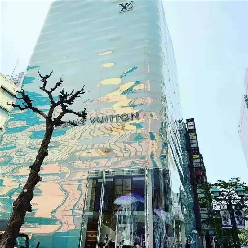 Ultra Clear Dichroic Glass for Stunning Architectural Designs