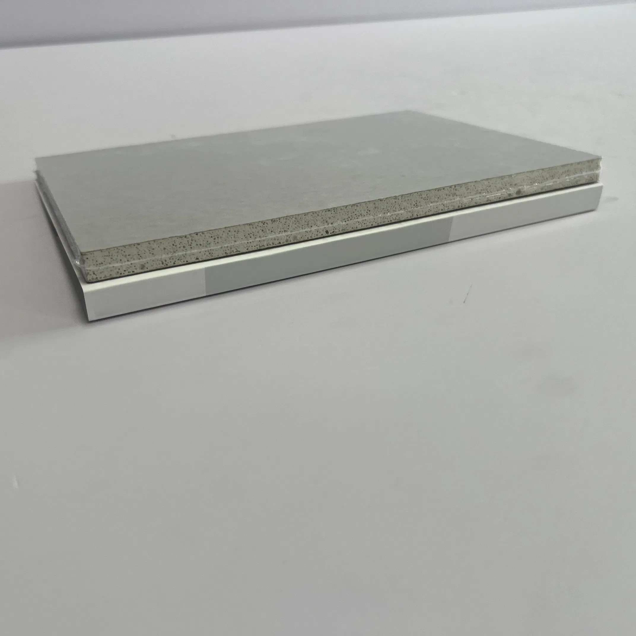 Premium Quality Plasterboard with Smooth Surface for Ceiling and Partition Walls