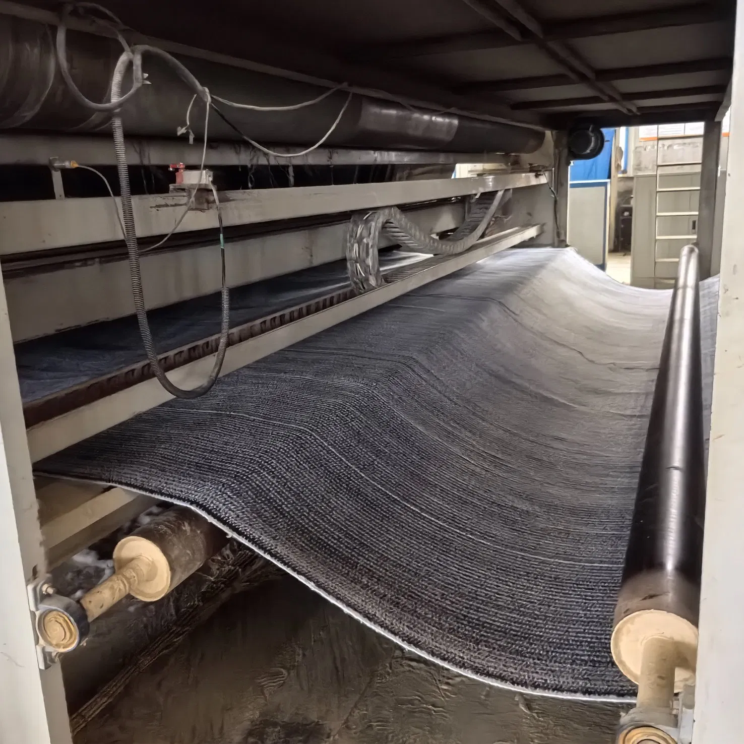 Premium 5000GSM Geosynthetic Clay Liner for Reliable Waterproof Solutions