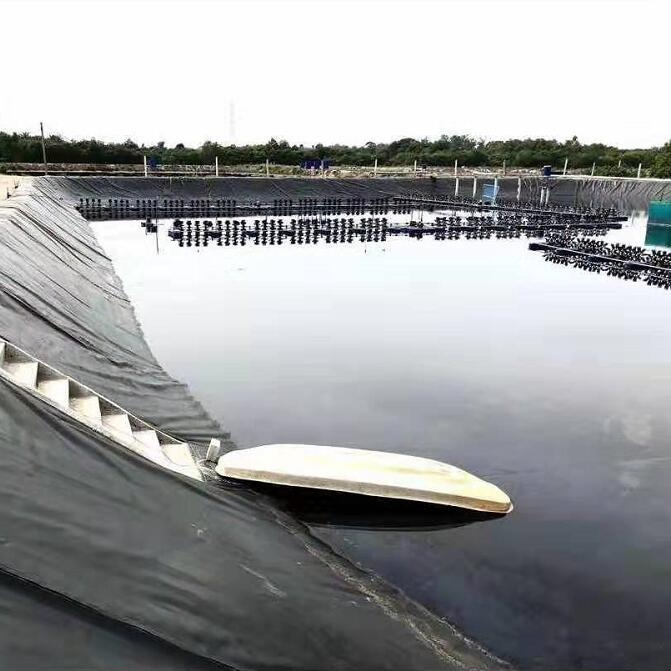 1.5mm Waterproof HDPE Pond Membrane for Fish Farm and Landfill