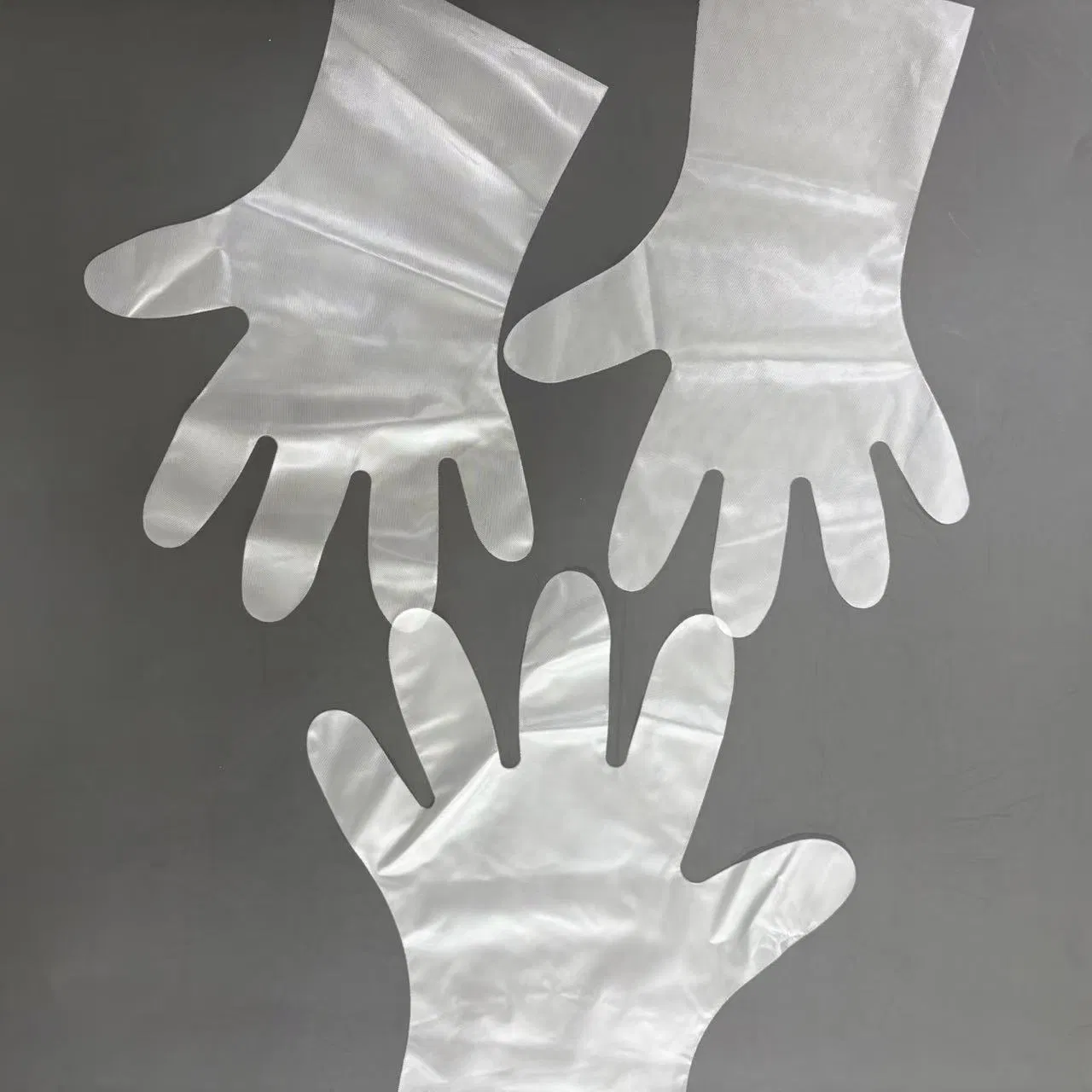Long-Cuff CPE Disposable Gloves to Protect Wrists During Cleaning and Washing Tasks.