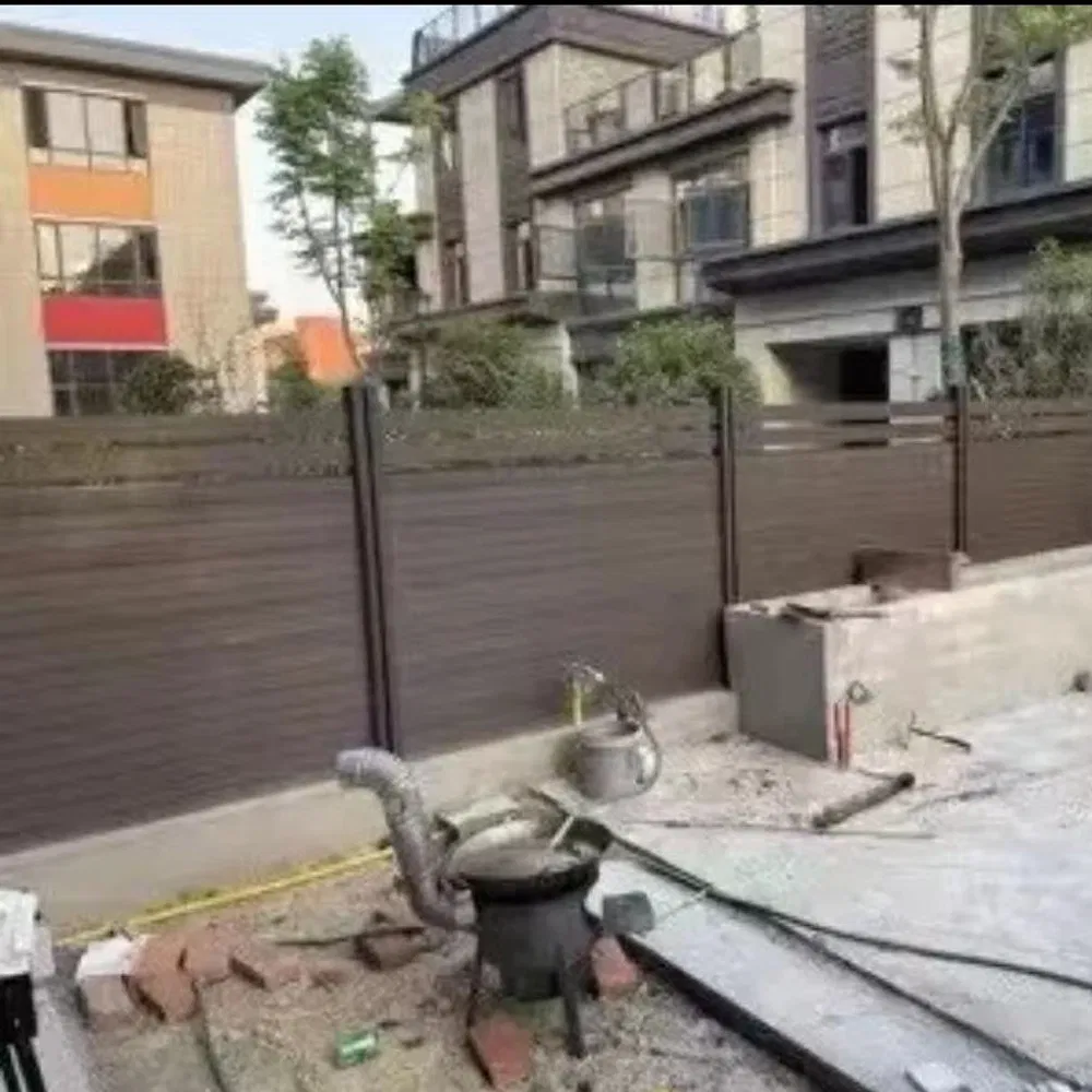 China Products/Suppliers. Wholesale Wood Plastic Composite Fencing Garden Board Privacy WPC Fence