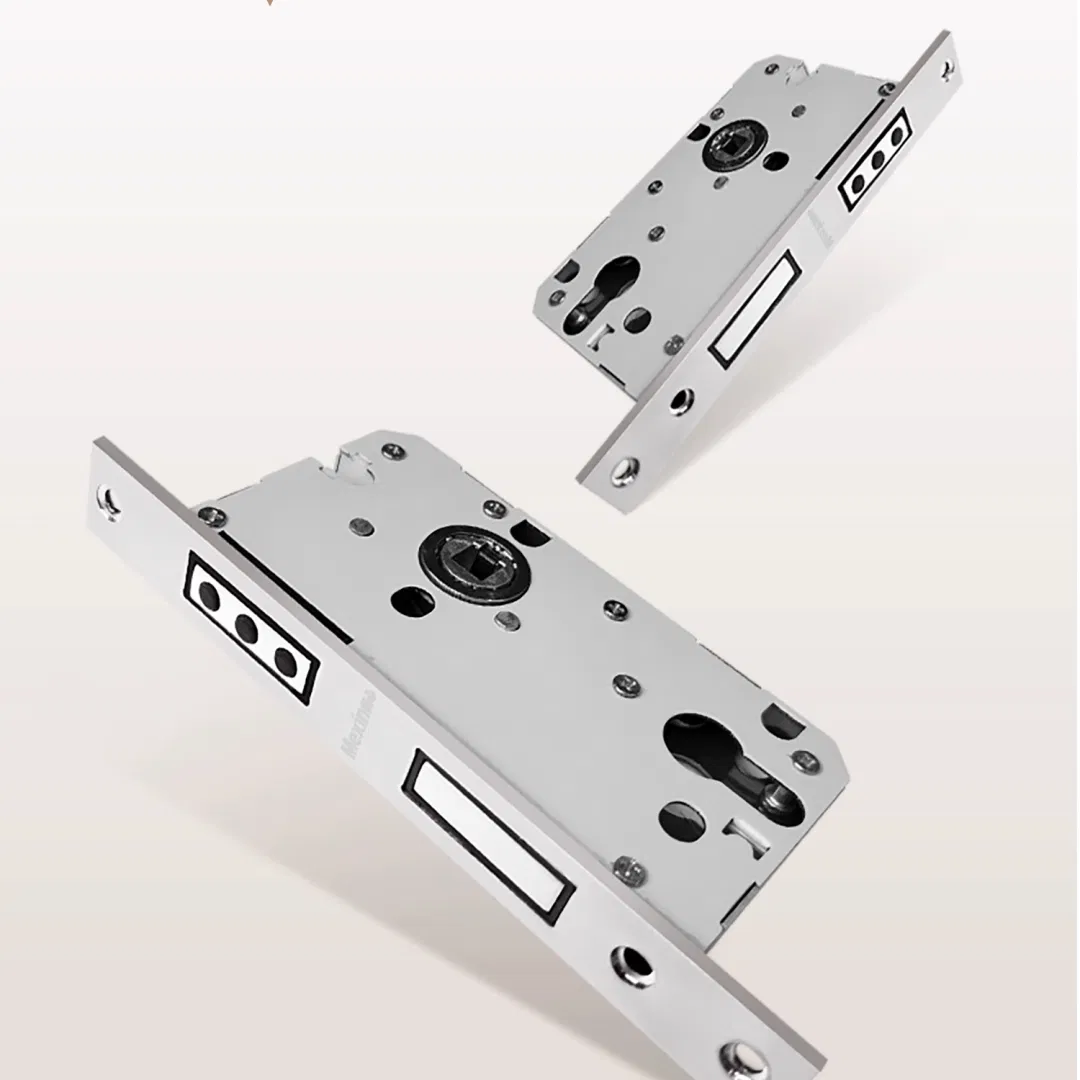 Sophisticated Made of Polymer Low Maintenance Internal Wood Door with Natural Grain