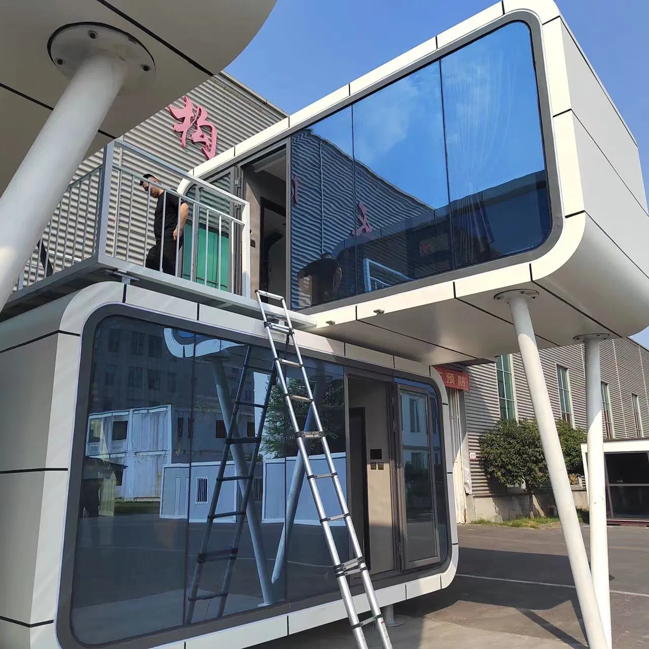 Custom 20FT 40FT Tiny Luxury Prefab Space Capsule House Prefabricated Mobile Modular Homes for Canada