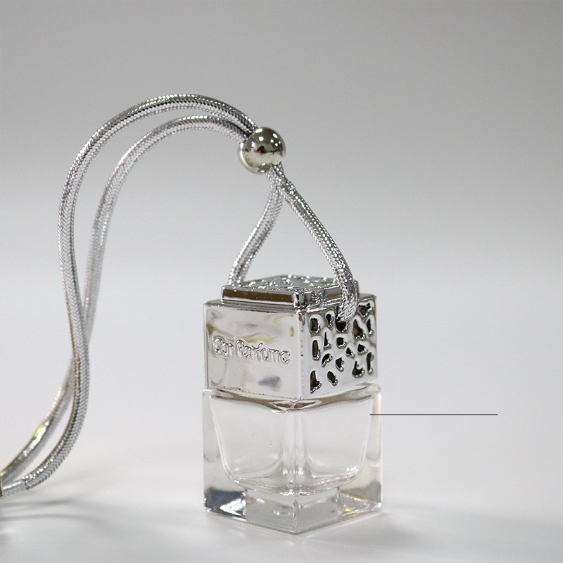 Manufacture 5ml 10ml 15ml Square Shaped Glass Perfume Hanging Car Diffuser Bottle