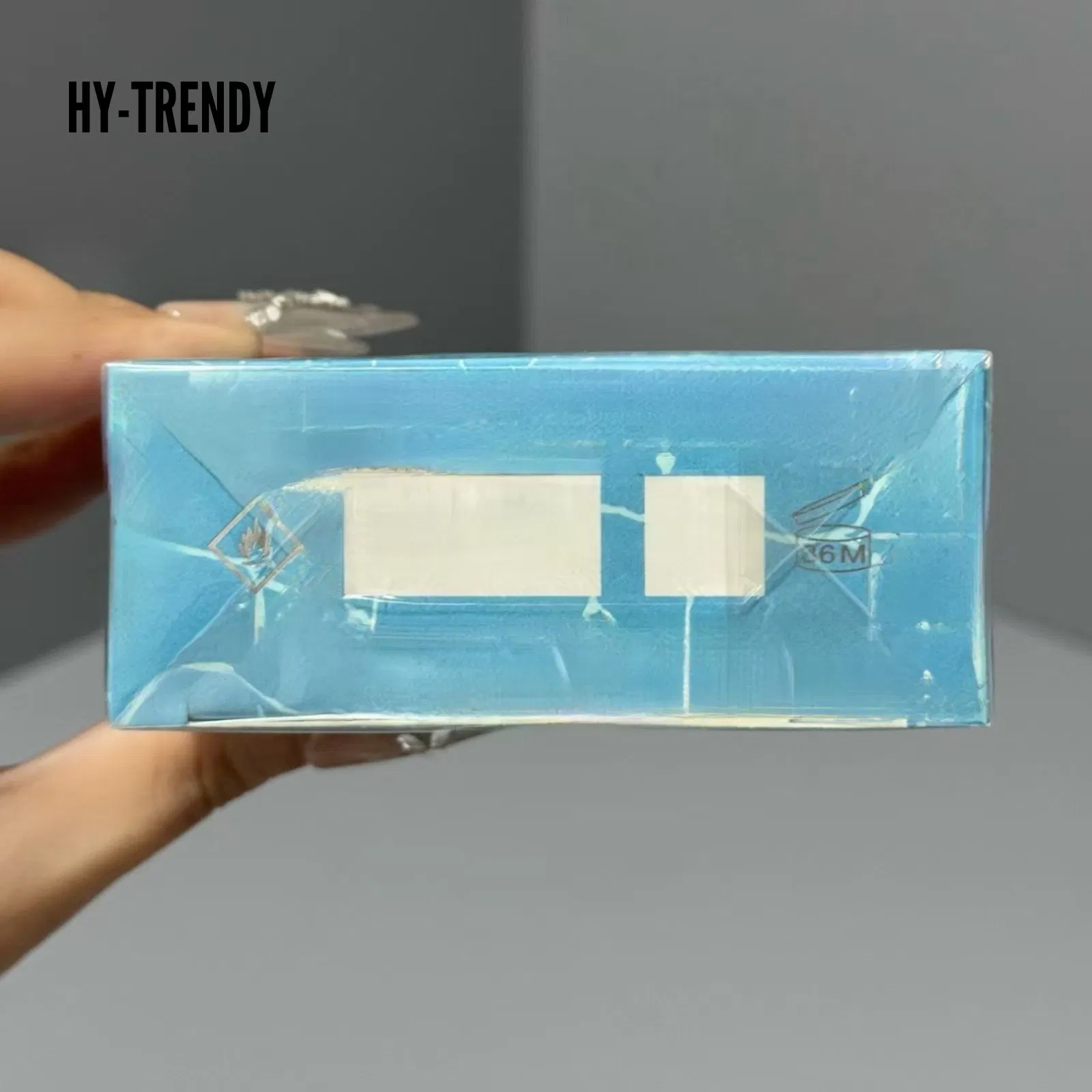 Premium Customized Blue Bottle Wooden Fragrance Men's Perfume Spray