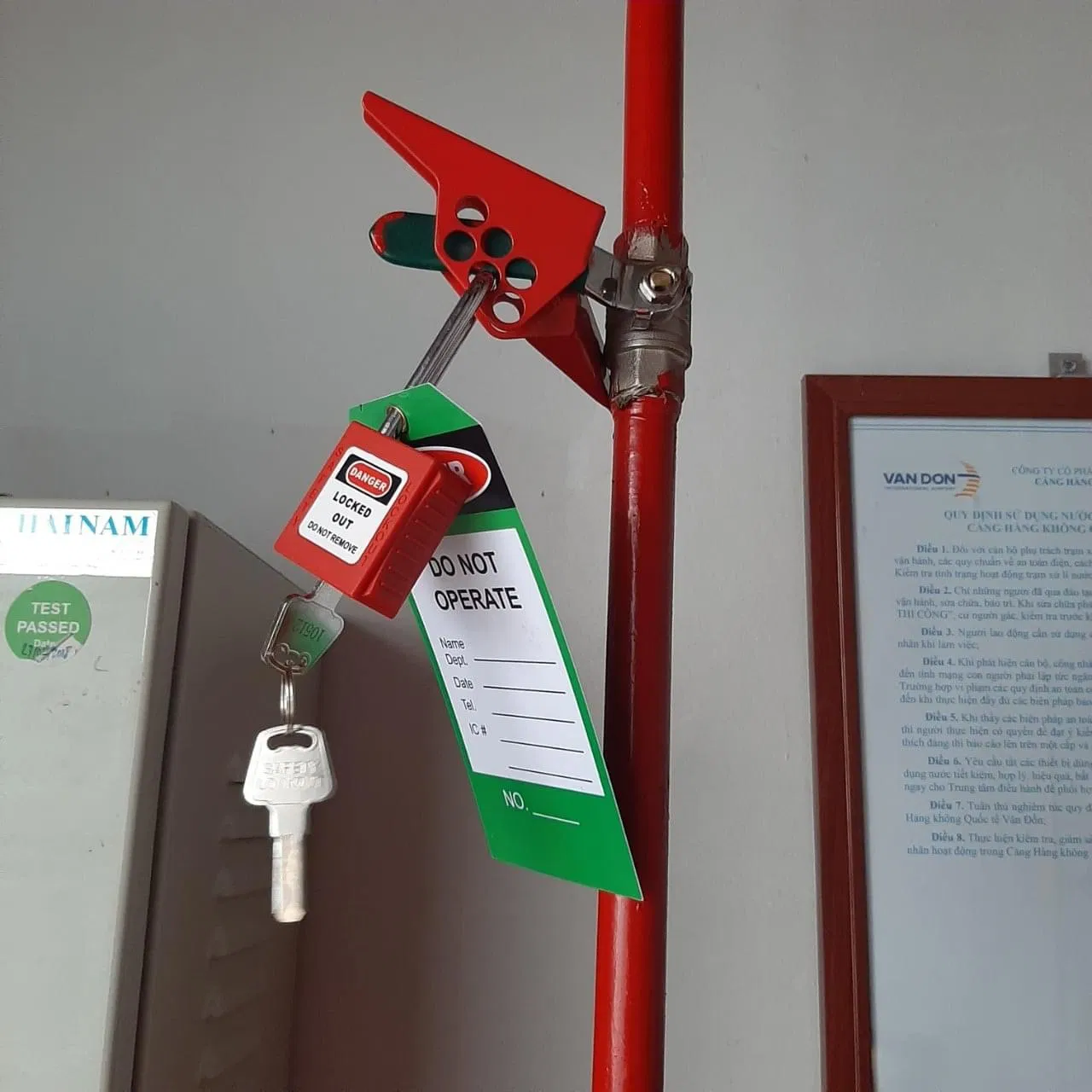 Osha 38mm Steel Shackle Safety Padlock Lockout for Industrial Equipment