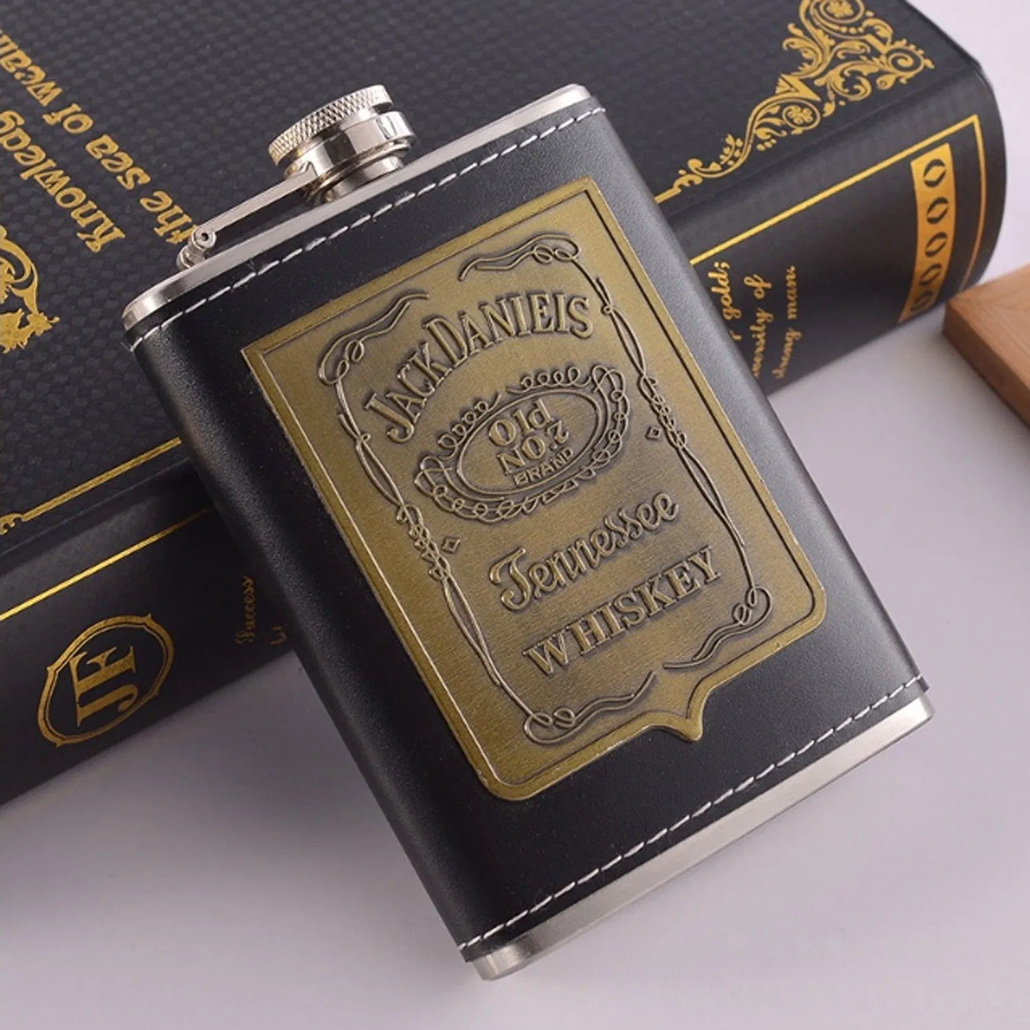 Pocket Liquor Flask Customize Logo Business Gift