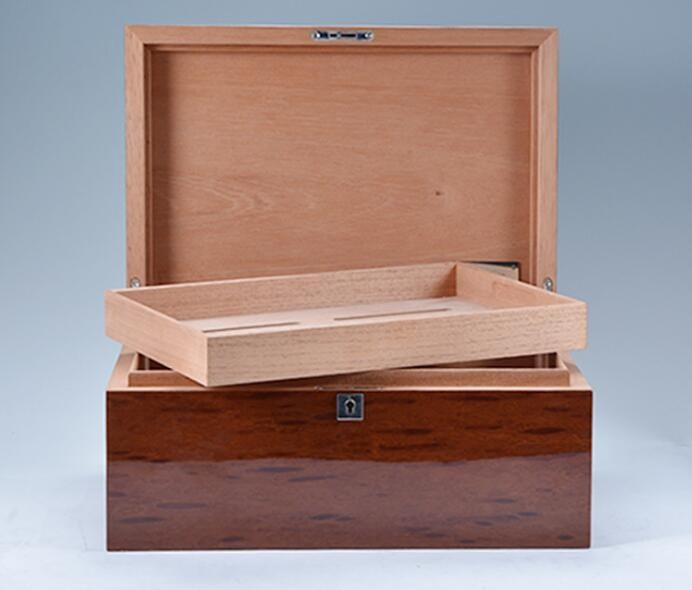 Glossy Varnish Mixed Wooden Cigar Humidor