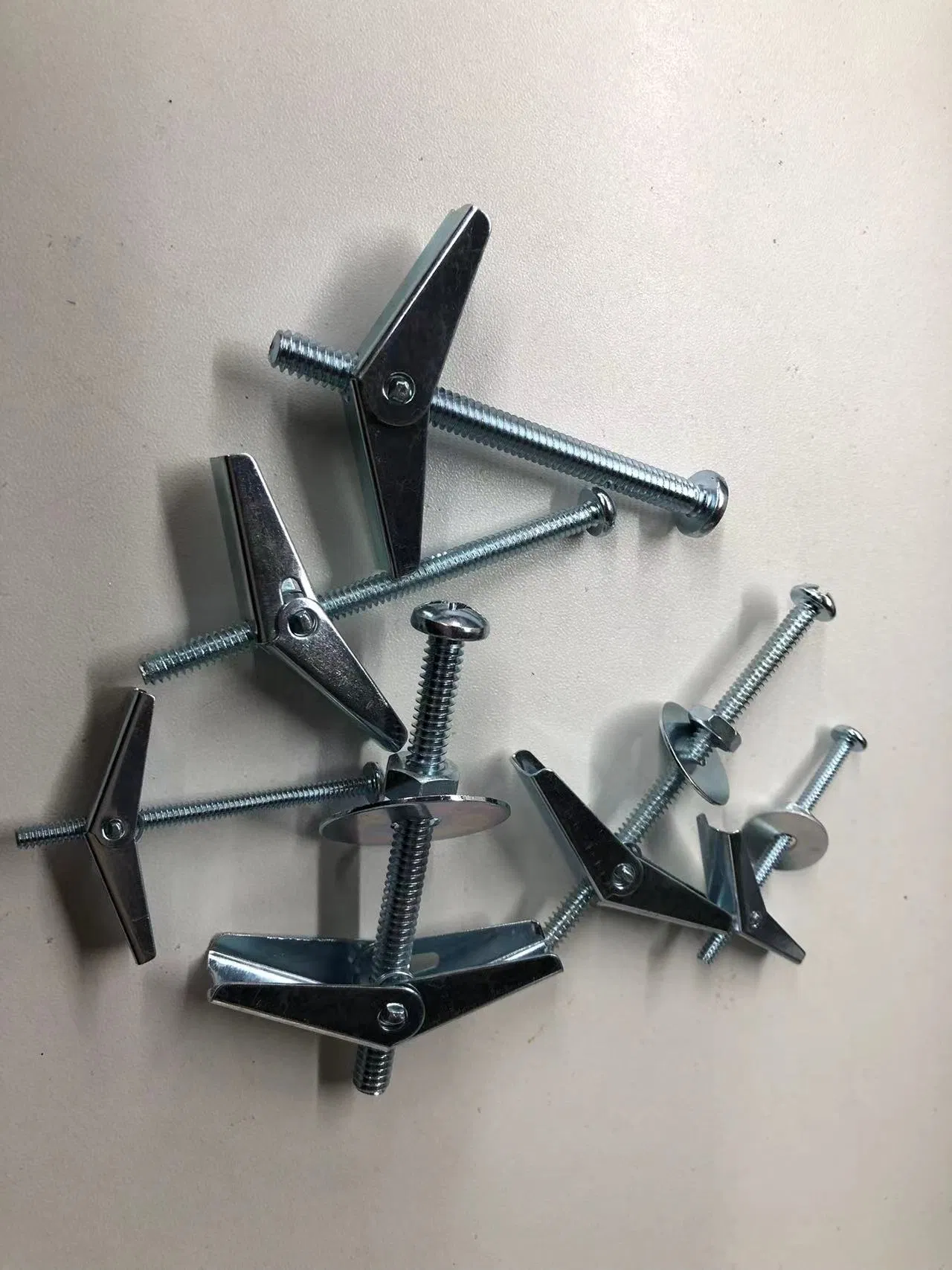 1/8 Inch Zinc Galvanized Metal Steel Spring Toggle Bolt Anchor