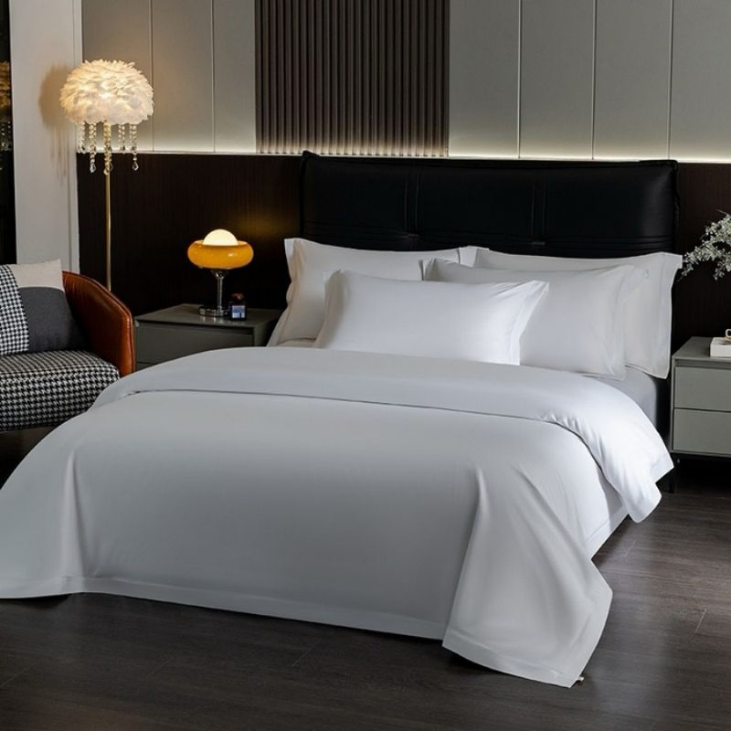 Wholesale 300tc Stain Long Staple Cotton Quilt Duvet Cover Bed Sheets Guangdong ODM/OEM Luxury White Bedding Set for Hotel Home